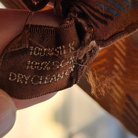 Gallery Originals Brown Silk Scarf | Classic Academia / Artisan Style (Flawed) - Picture 8 of 10